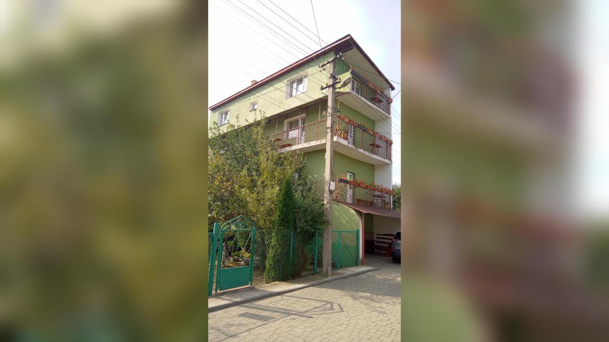 Coffee Hostel Lviv Exterior photo