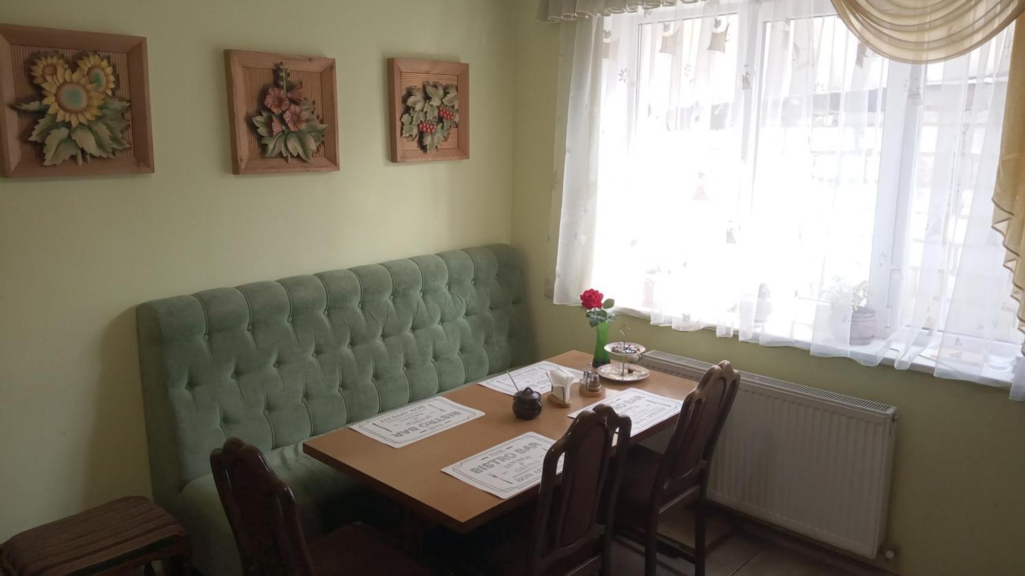 Coffee Hostel Lviv Exterior photo